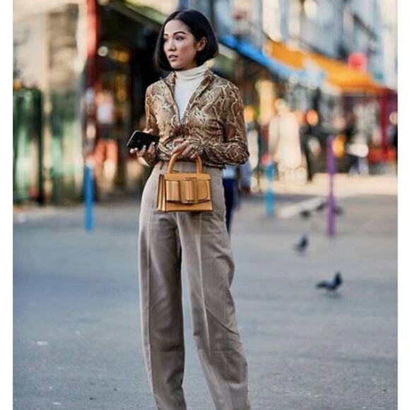 NWOT Rebecca Minkoff Lou Top Handle Tan Leather Handbag - Picture 3 of 16